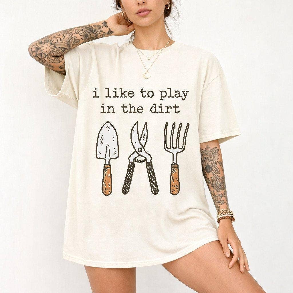 Comfort Colors - I Like to Play in the Dirt Tee
