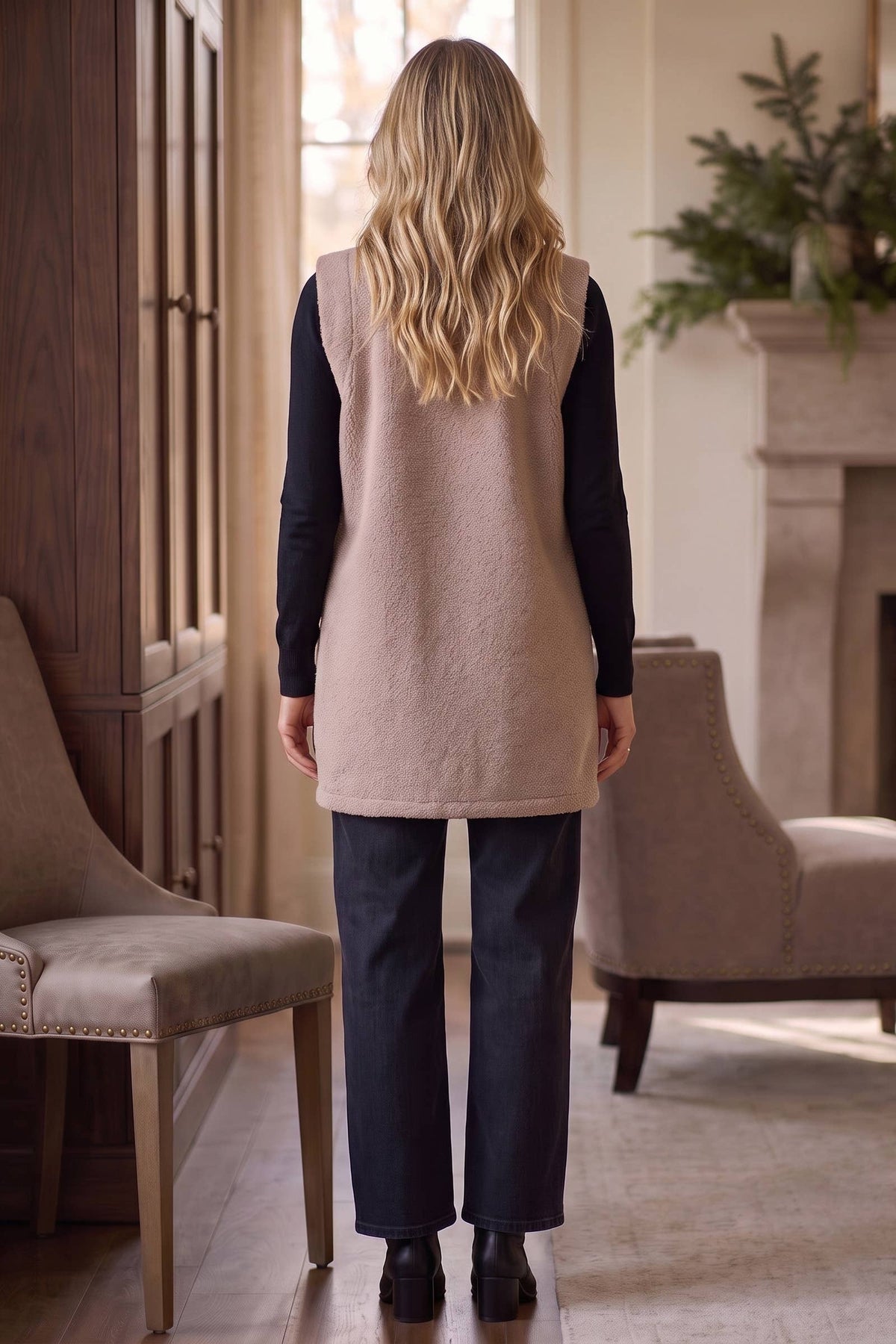 Teddy Longline Layering Vest w/ Pockets